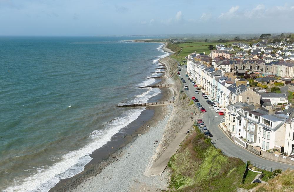 Marine Terrace Apartments Criccieth Exterior photo